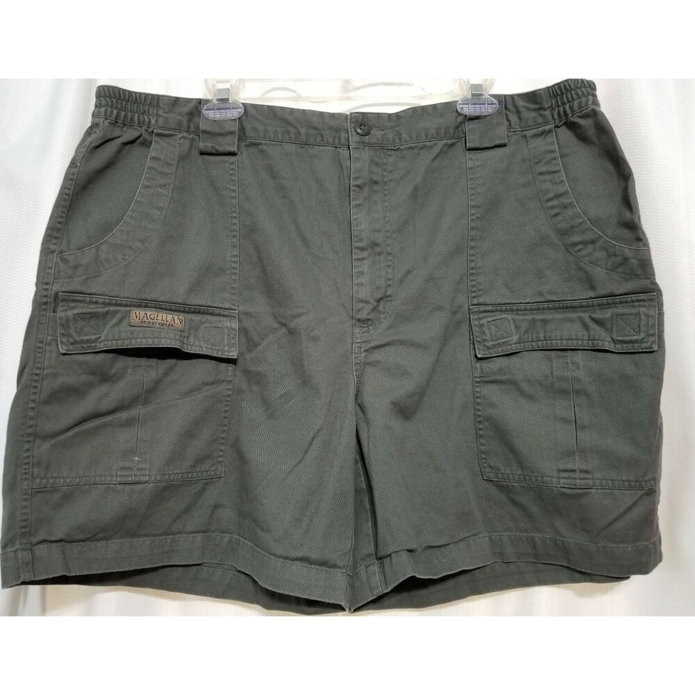 Magellan Sportswear Shorts Size 42 Olive Green 6 Pocket Cargo